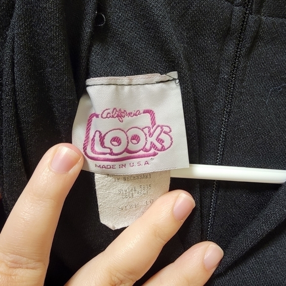 Vintage California looks dress with belt made in the USA - Picture 3 of 5